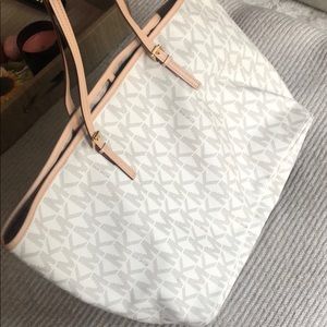 Michael Kors tote bag